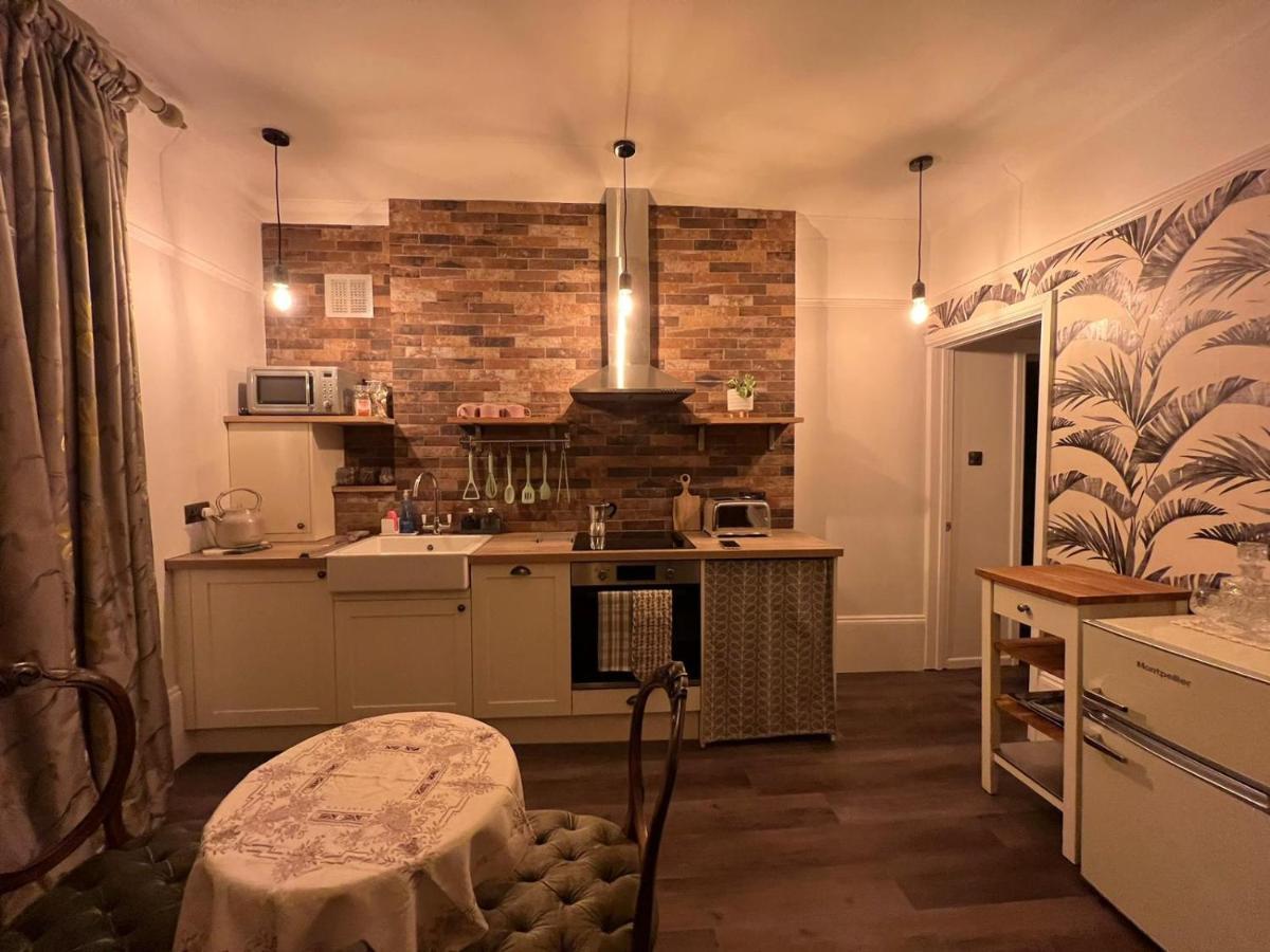 Westend Ryde  Kamer foto