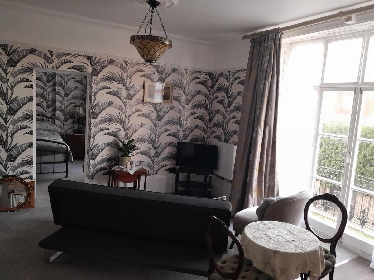 Westend Ryde  Kamer foto